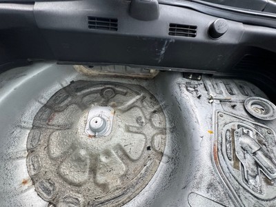 image 10 of interior