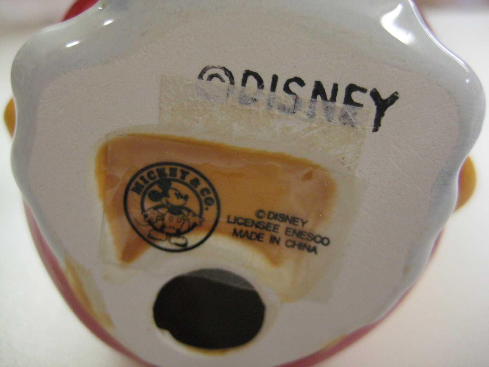 Enesco Disney Wonderful Winterland PLUTO on Saucer figurine 653055