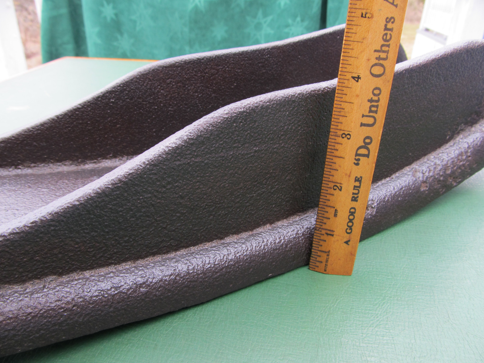 Large Antique Primitive Stagecoach Wagon Cast Iron Brake