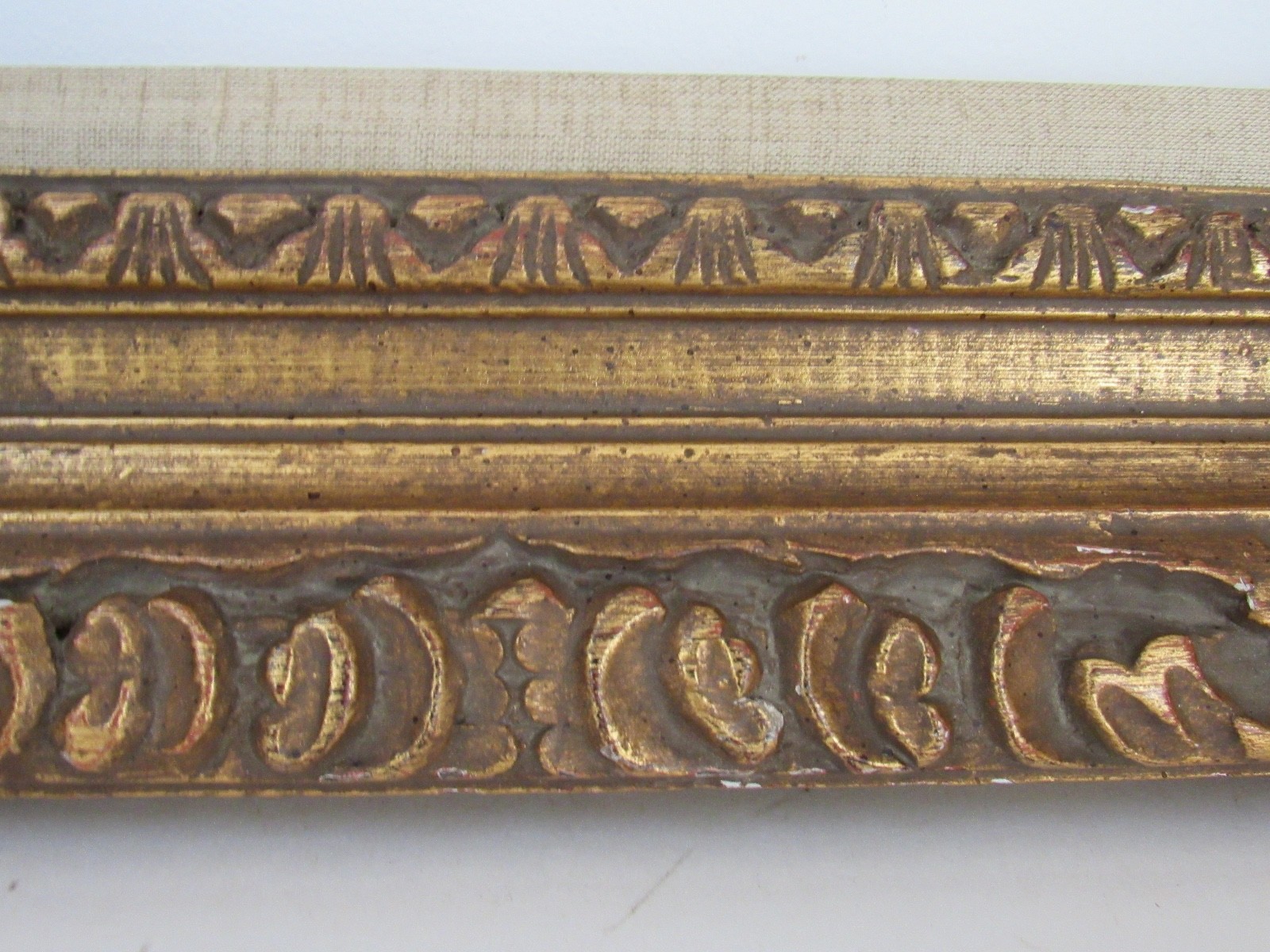ANTIQUE HAND CARVED GILDED WOOD FRAME FOR PAINTING  16 X 12 INCH outside 24 x 20