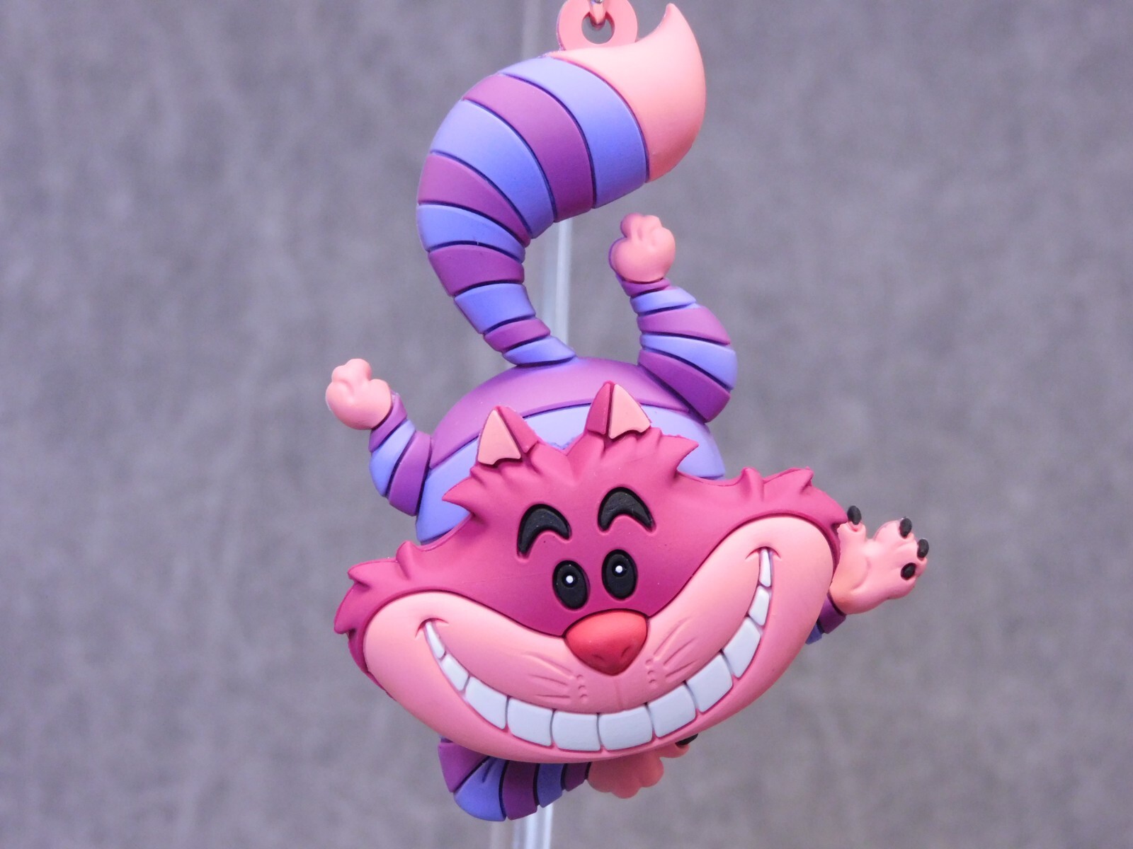 Alice in Wonderland バービー Alice in Wonderland NEW * Cheshire Cat Clip * Blind Bag