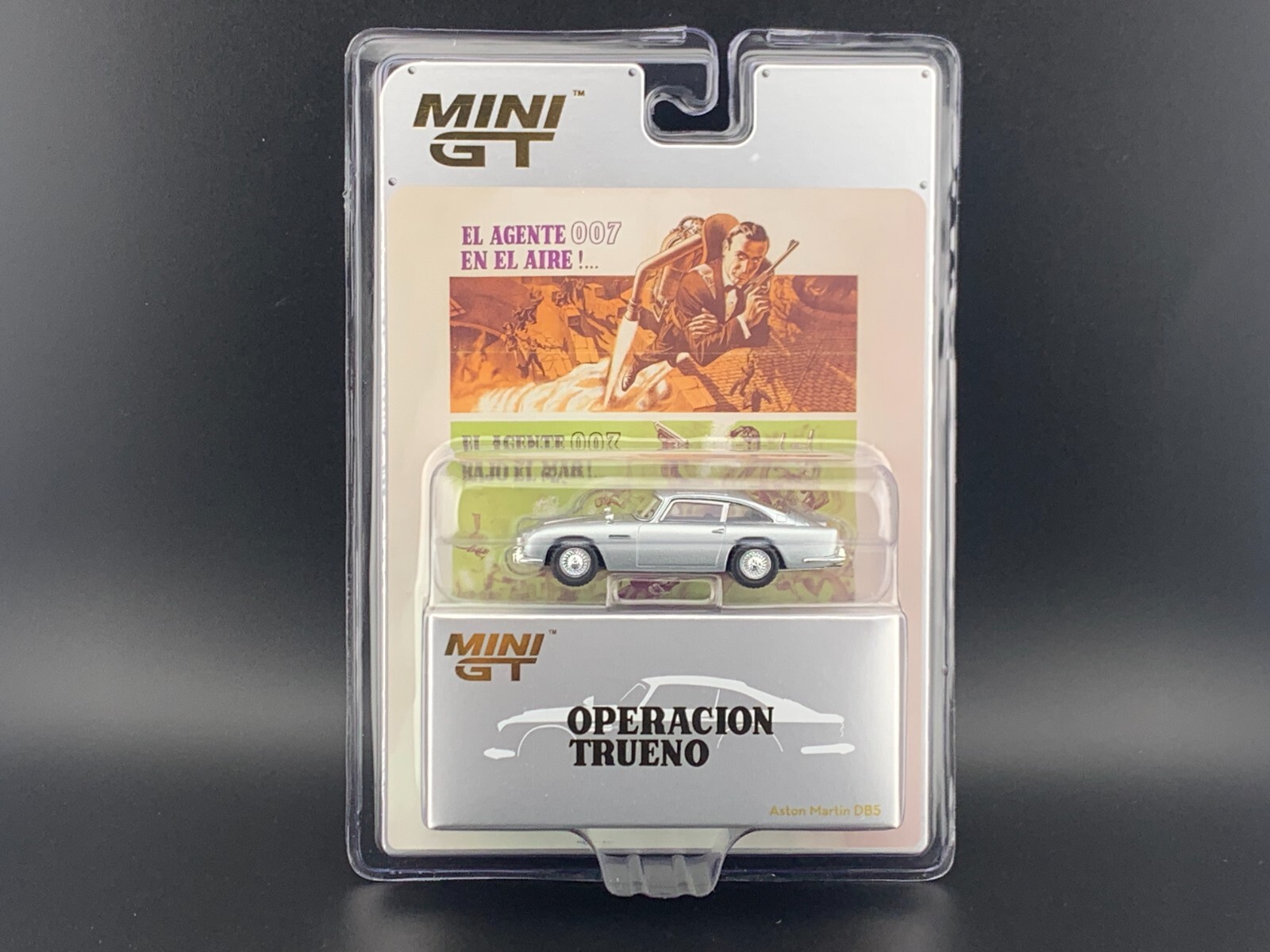 ASTON MARTIN DB5 007 1/18＋1:64 1/18 AUTOart 1964 Aston Martin DB5 James Bond Goldfinger