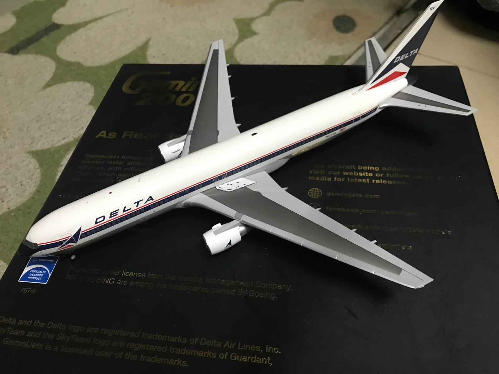 Gemini DELTA 767-300 1/200 ジェミニ 767-300 1:200 Diecast Model - GeminiJets GJ-G2DAL289