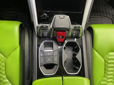 image 12 of interior