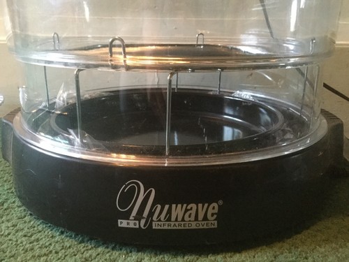 NEW NUWAVE INFRARED OVEN WITH ACCESORRIES MODEL 20354 HEAT BAKE BROIL BBQ