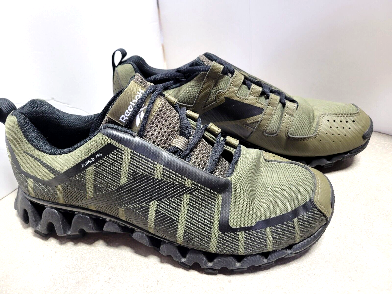 Reebok Men's ZIGWILD TR 6 FX1435 Green Running Shoes Sneakers Size 10.5 Reebok Men's ZIGWILD TR 6 FX1435 Green Running Shoes Sneakers Size 10.5
