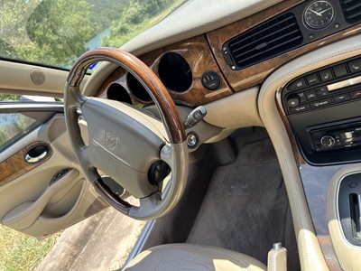 image 3 of interior