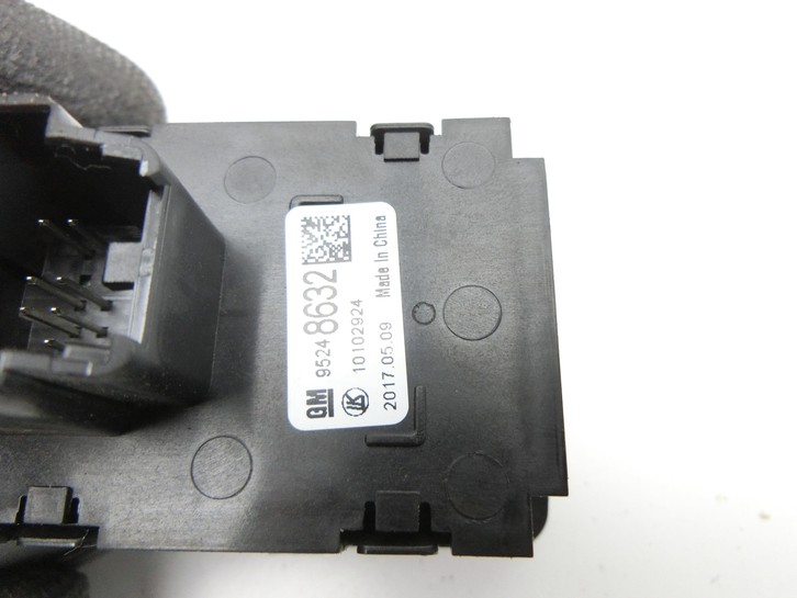 Opel Karl Lichtschalter Schalter LWR Dimmer Opel Karl 2017 95248632 10102924 1241832 gebraucht Vorschau 5