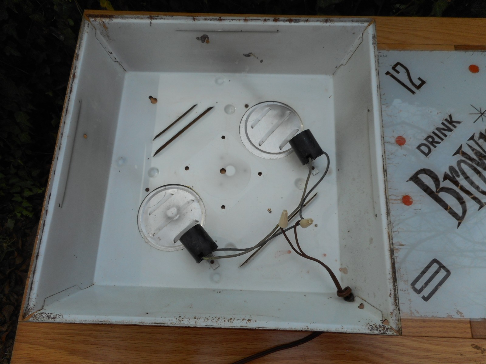 VINTAGE DRINK BROWNIE CHOCOLATE PAM CLOCK CO LIGHT SIGN ORIGINAL PARTS