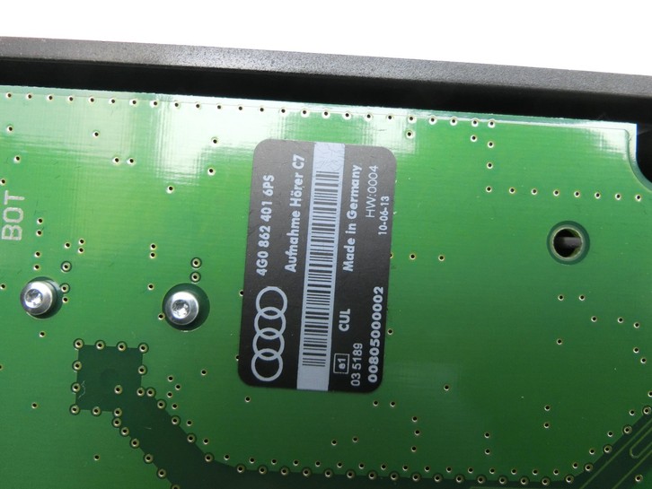 Audi A6 4G 11-14 Adapter Aufnahme für Handy Audi A6 4G 11-14 02.07.2013 8R0862961 4G0862401 4G08624016PS gebraucht Vorschau 4