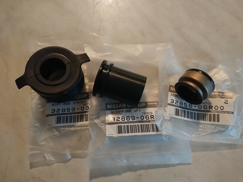 a。 Nissan Pulsar GTI-R RNN14, gear selector input shaft, seal