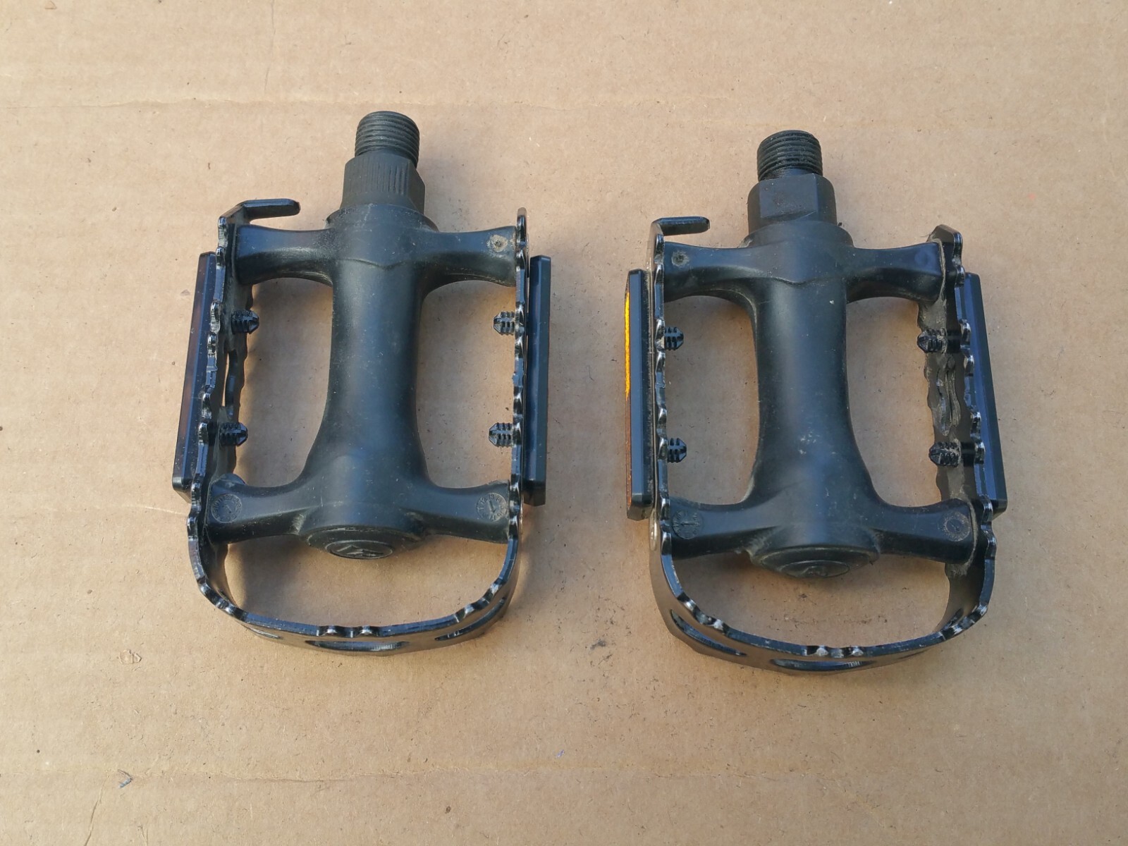 レア・飛び道具】Napalm Pedals ball レア・飛び道具】Napalm