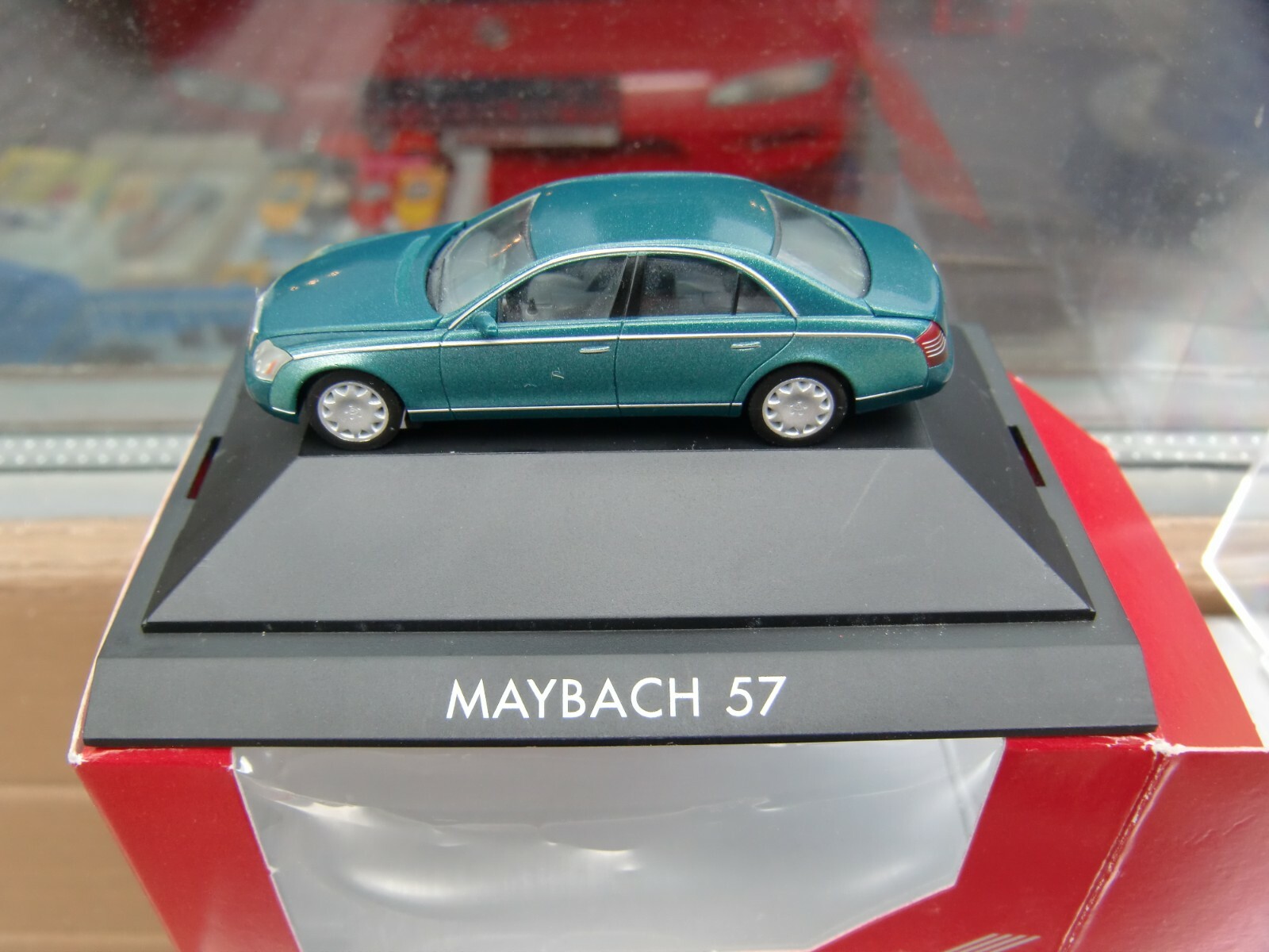 HERPA (ヘルパ) MAYBACH 57 メタリックグリーン HERPA (ヘルパ) MAYBACH 57 メタリックグリーン - メルカリ
