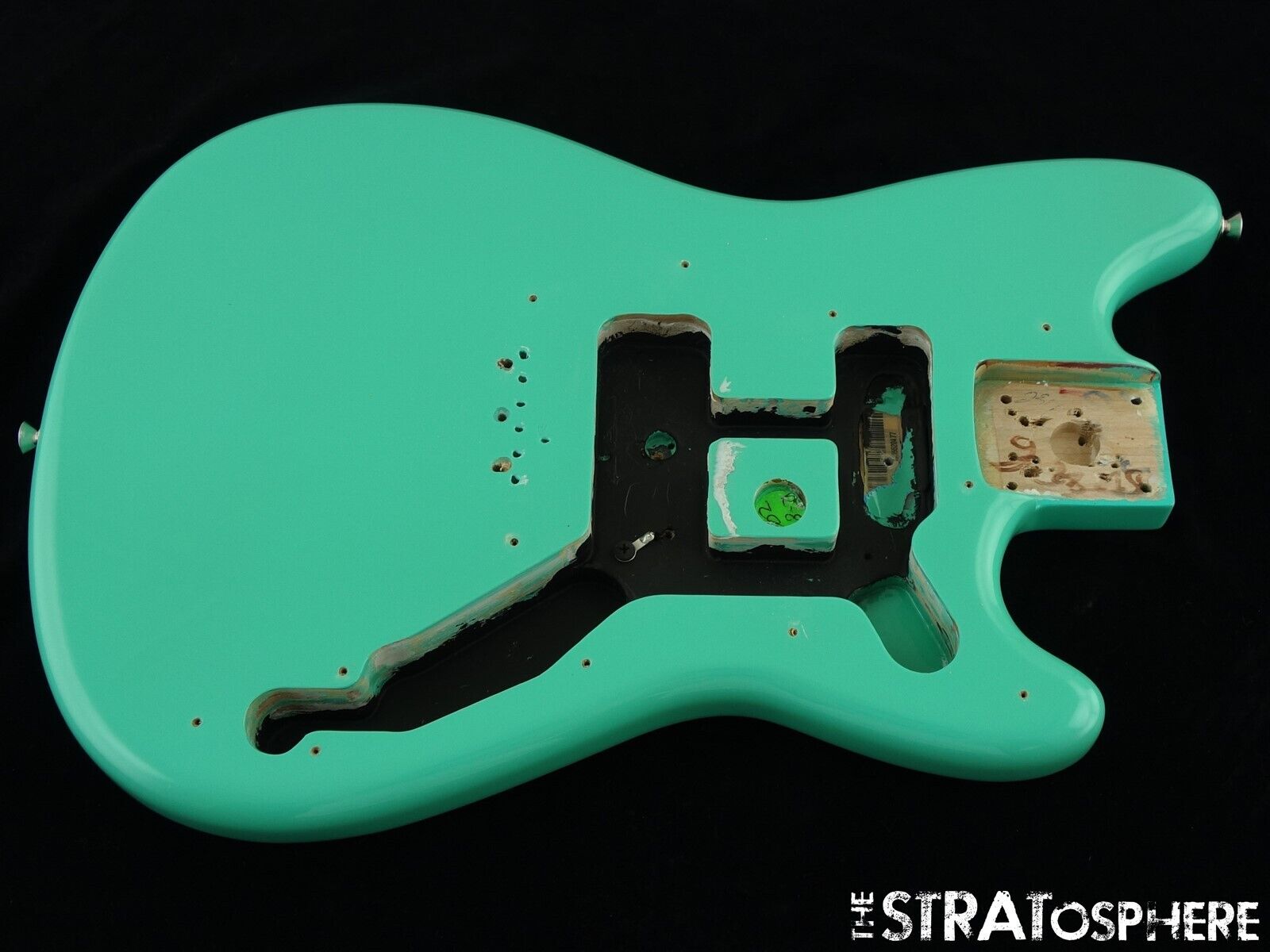 2022 Fender Player Duo-Sonic BODY Guitar *Alder Offset 2022 Fender Player Duo-Sonic BODY Guitar *Alder Offset
