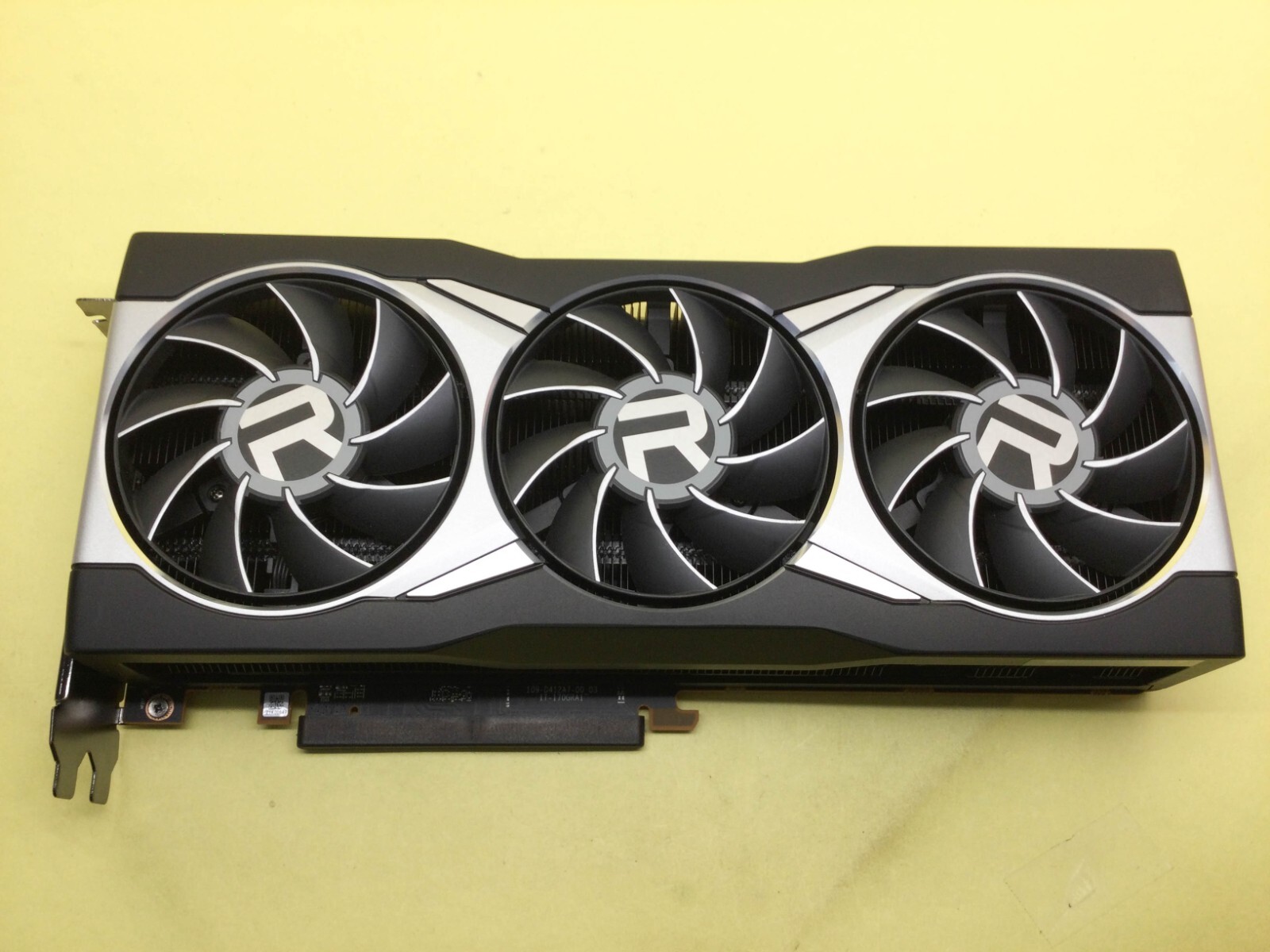 AMD Radeon RX 6800 XT 16GB GDDR6 Graphics Card 102D4120500