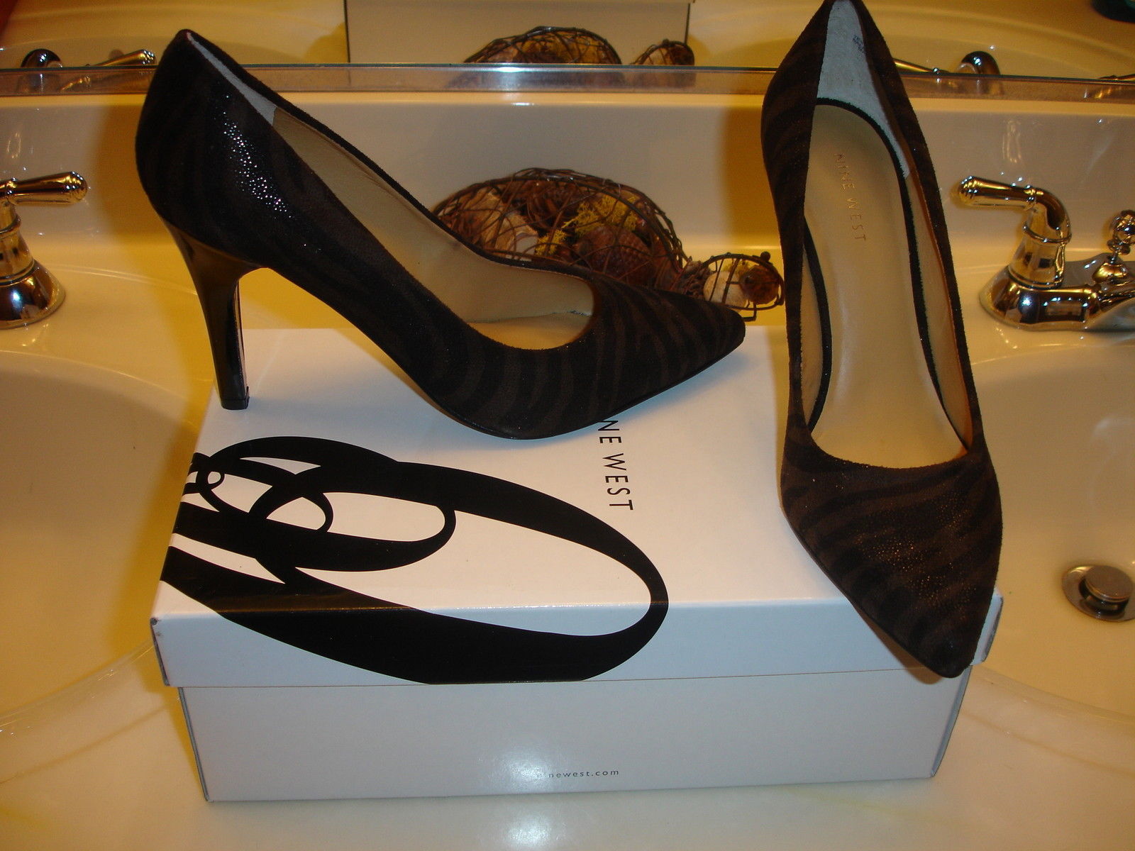 Nine West 舞会女鞋