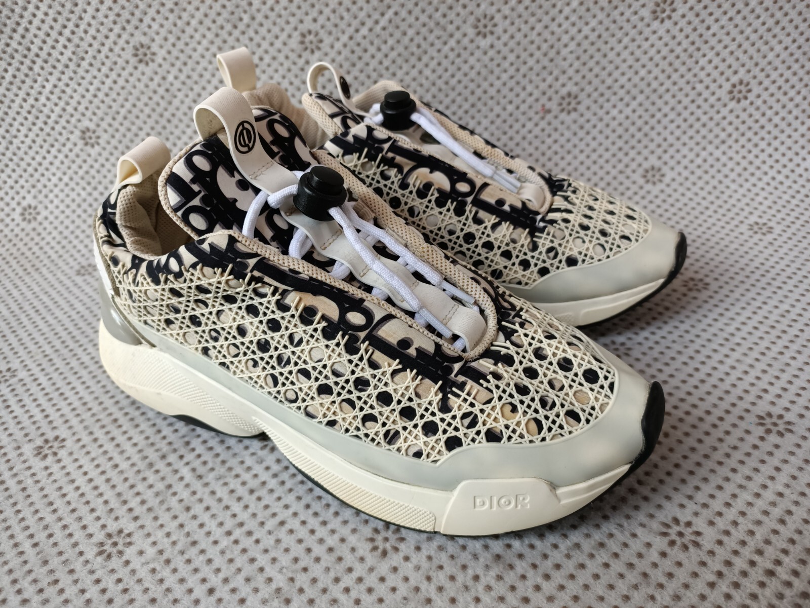 Dior Homme B24 Dior Oblique - White Cannage Size 36. | eBay Dior Homme B24 Dior Oblique - White Cannage Size 36. | eBay