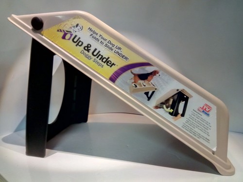 UP AND UNDER DOGGIE STEPS PREOWNED 3 STEPS