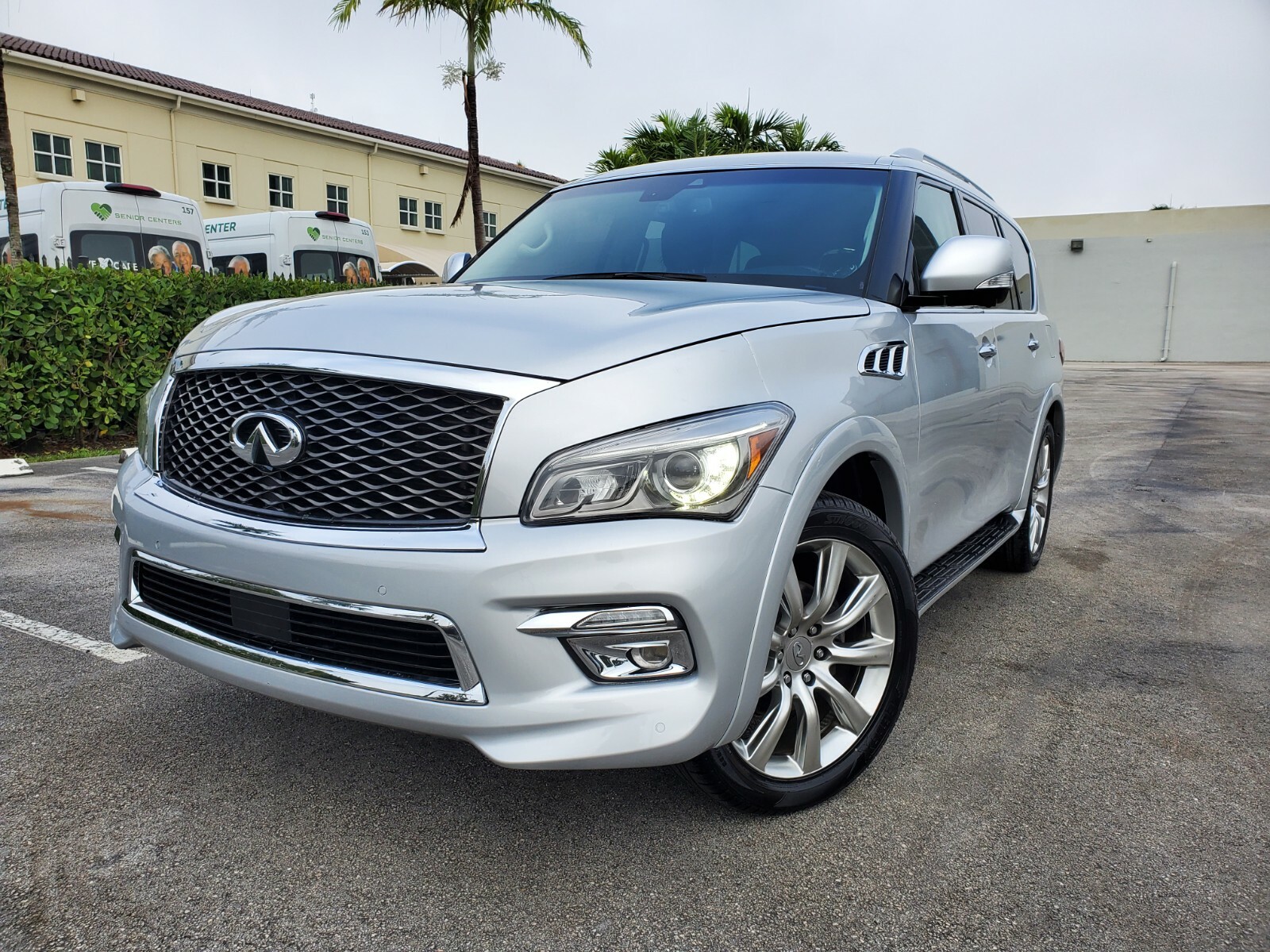 2017 Infiniti Qx80 4x4 Awd 3rd Row Seat Runs Great Very Low 43k Miles