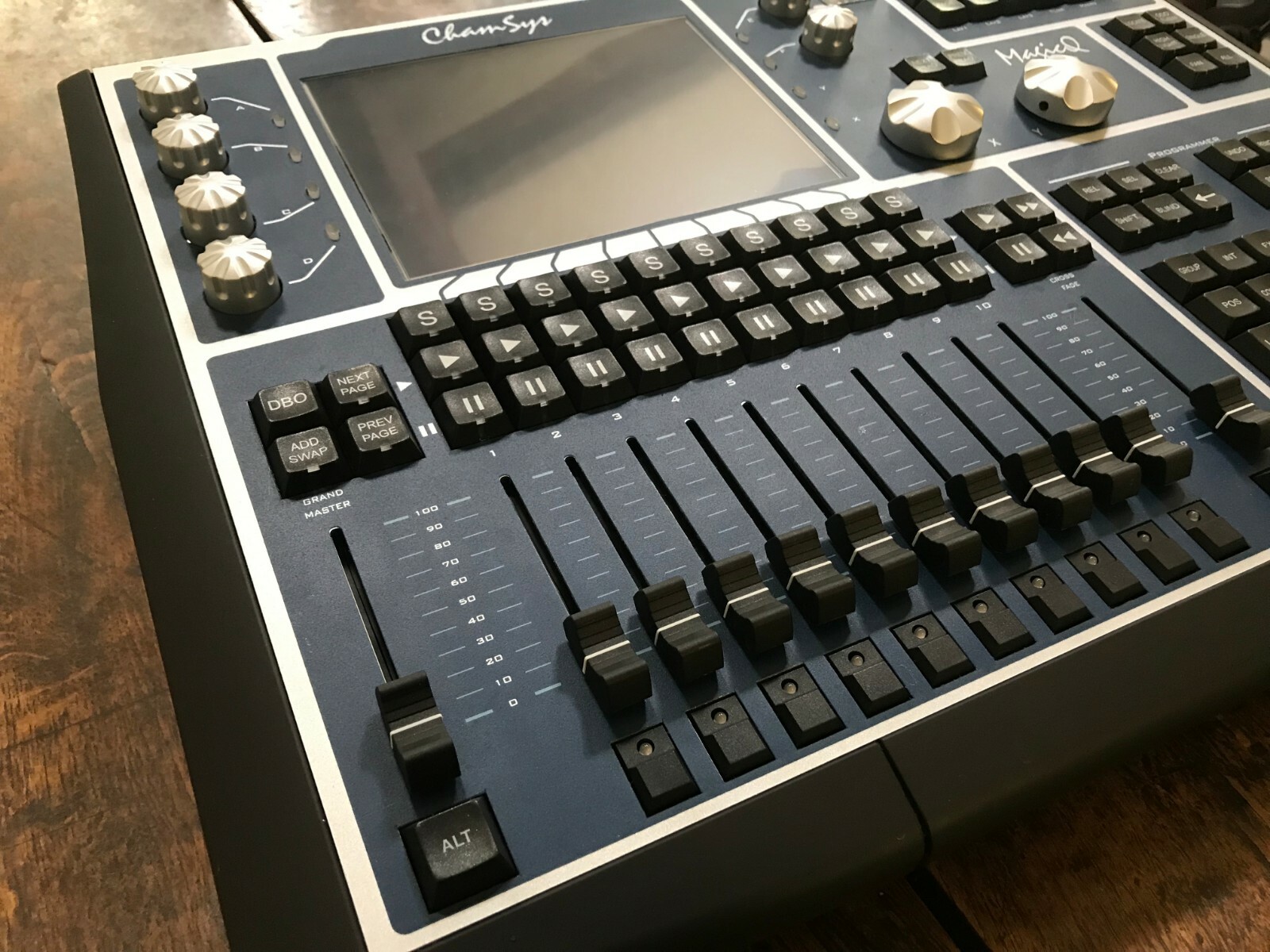 ChamSys MagicQ MQ60 Compact Lighting Console