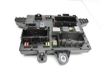 Opel Astra J 09-12 Batteriestützpunkt Plus Sicherungs- Relais Opel Astra J 09-12 31.03.2011 13302301 365927271... Vorschau 2