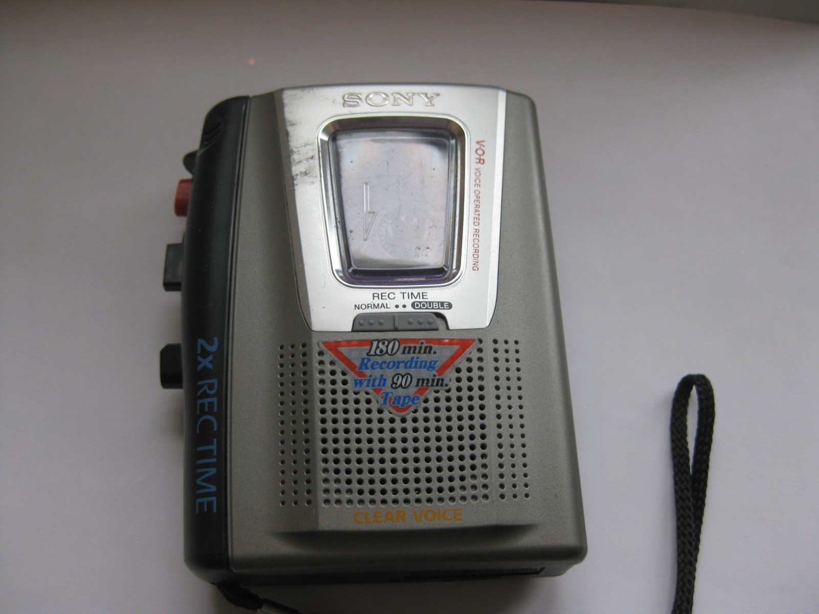 Sony Dictaphone Cassete Voice Operated Recorder TCM - 20DV W/ 2 blank tapes