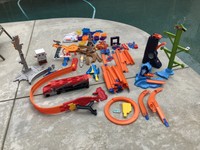 hot wheels track car wash