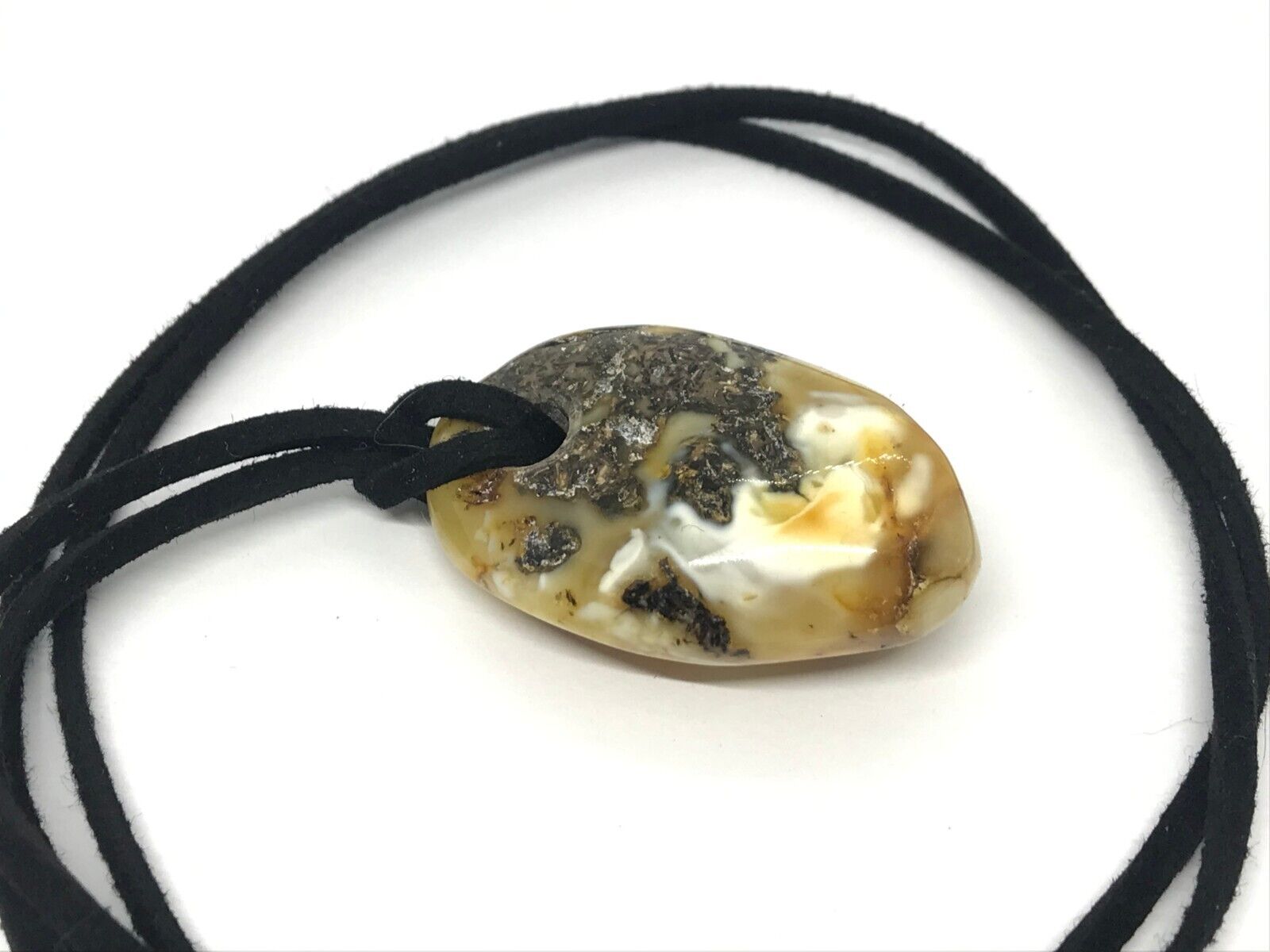 Drilled Natural Baltic Pendant Black Cord Unisex 10,5 G 1840