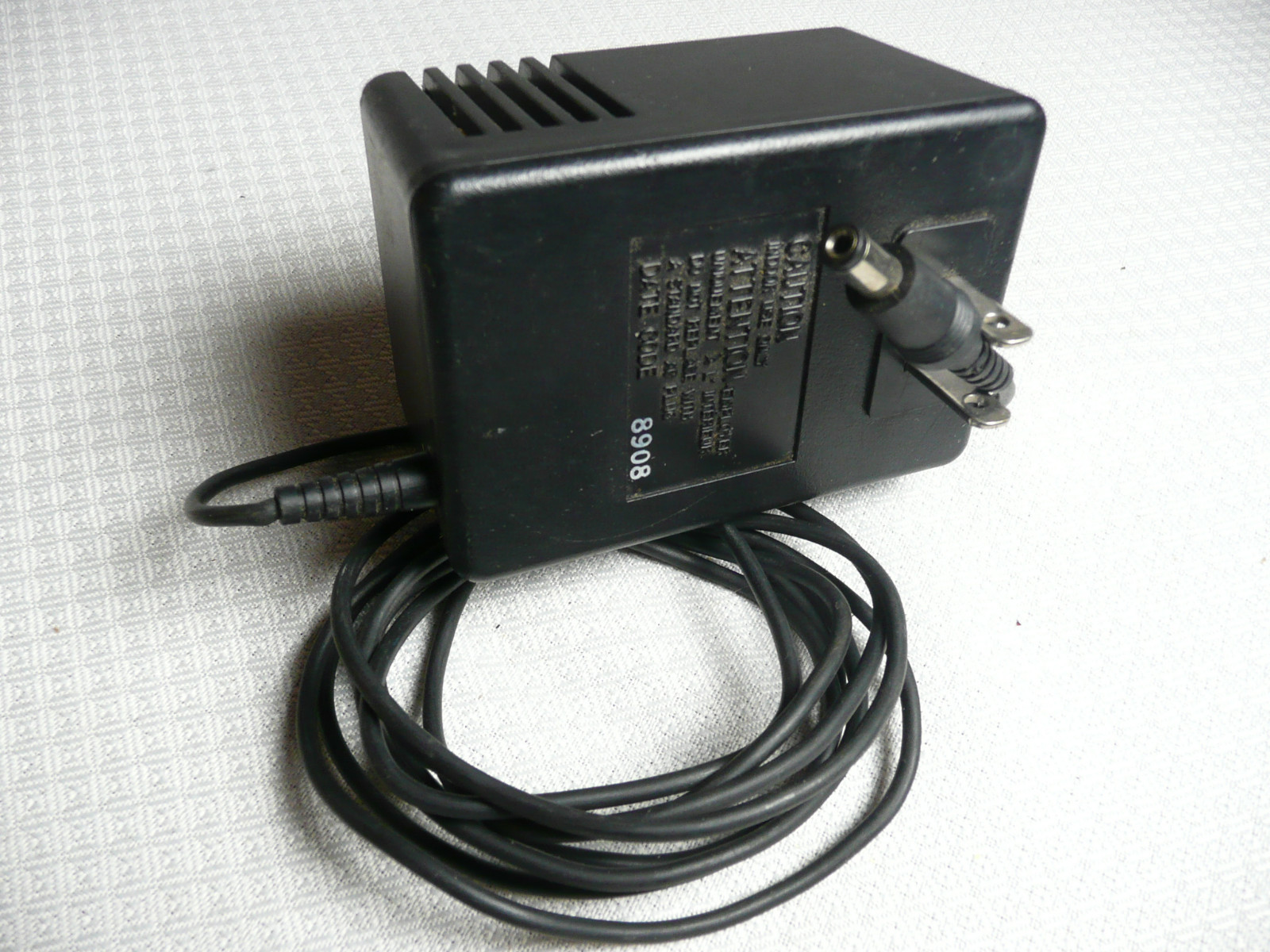 Original OEM Yamaha PA-3 Power Adaptor 10V / 700mA Output