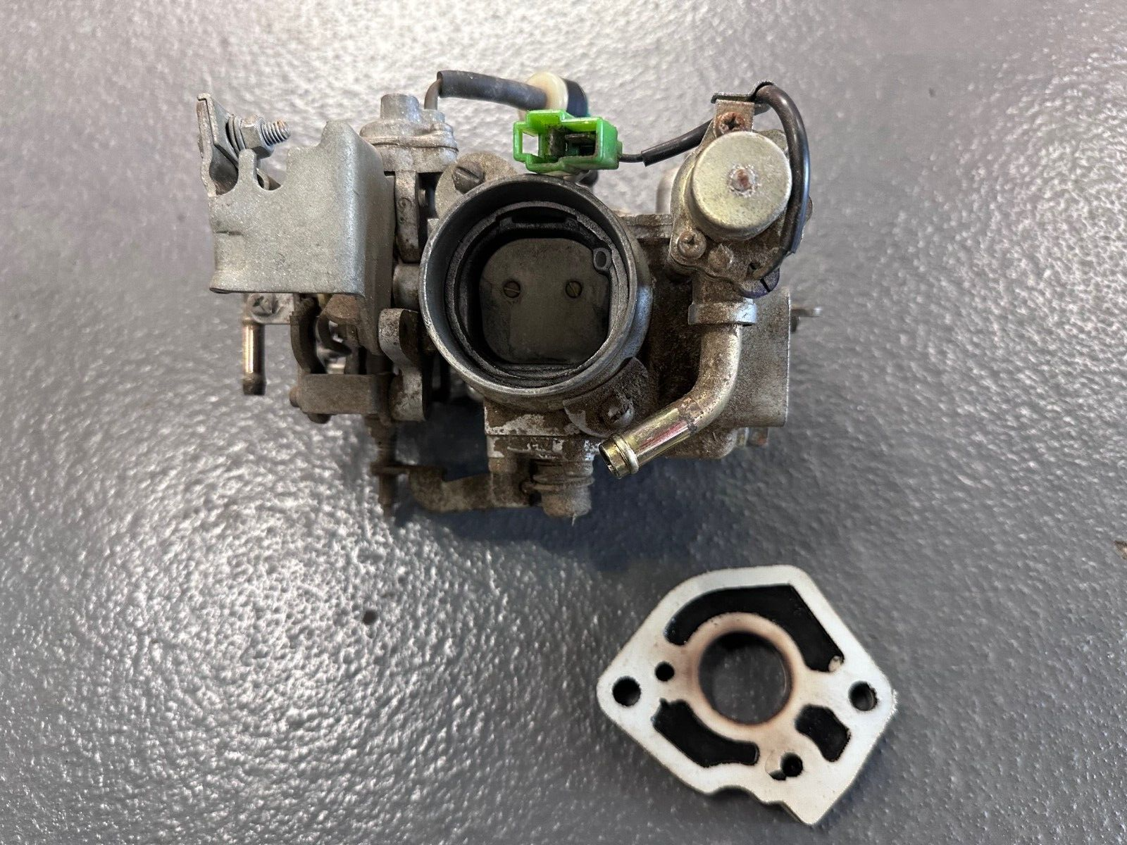 Cushman Truckster 897085 Carburetor 49 State Carb Daihatsu 327 Engine 898632B