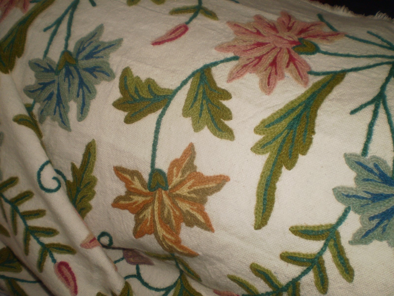 20 YARDS EMBROIDERED UPHOLSTERY FABRIC MATERIAL FLORAL RAISED FLOWERS WOOL HEAVY