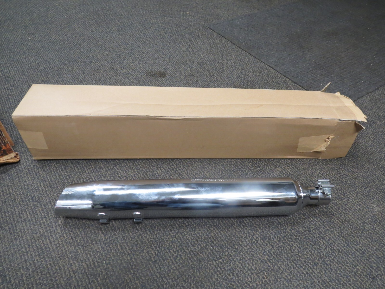 Vance & Hines Chrome Slip On Muffler Fits: Harley 17-22