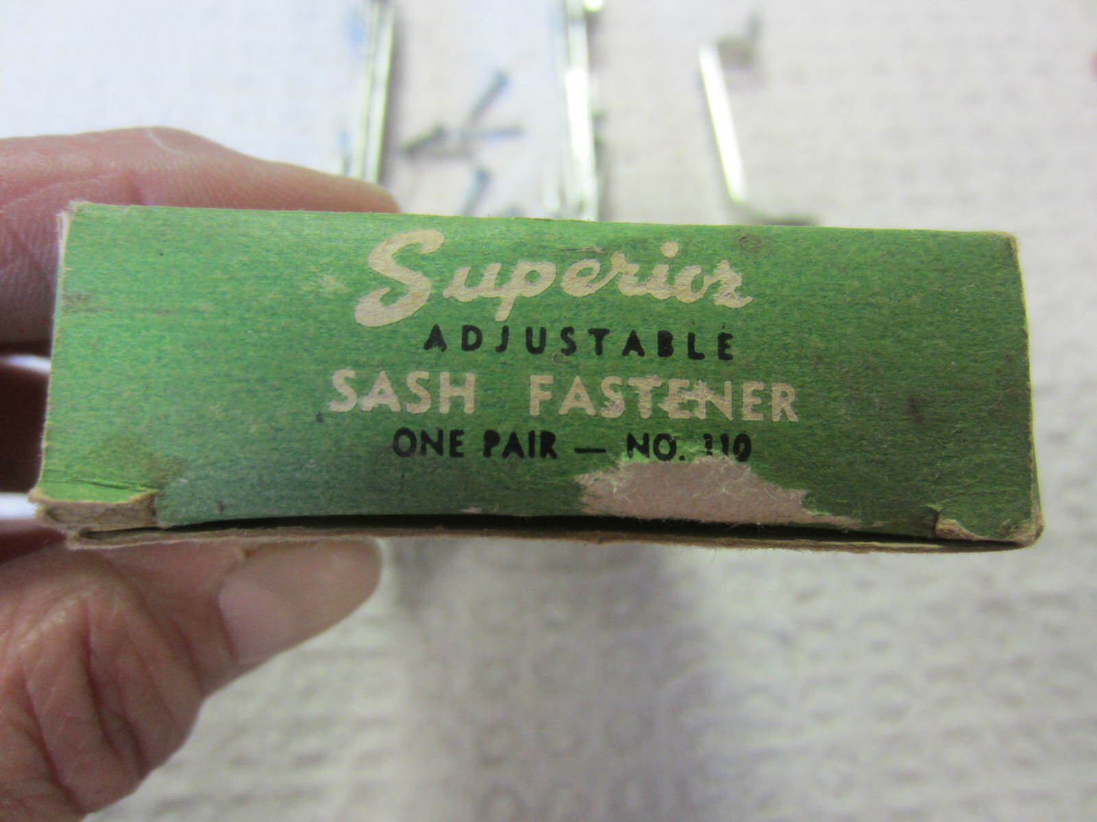 NOS~VTG Superior No 110 Adjustable Storms & Sceens Sash Fastener Original Box