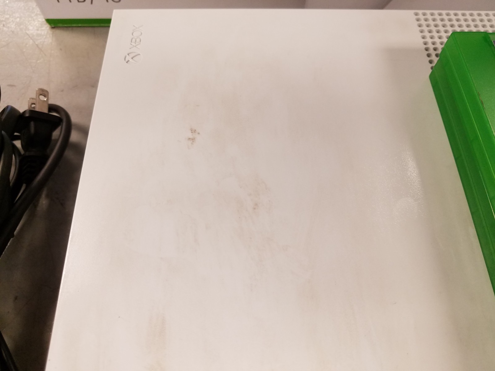 Microsoft Xbox One S 1TB 1681 Gaming Console + 2 Games