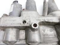 Porsche Cayenne 92A Turbo S Verteiler für Hydraulik Federrung Vorne Porsche Cayenne 92A Turbo S 20.06.2014... Vorschau 5