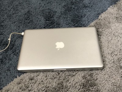 Apple macbook pro 13” 2009 
