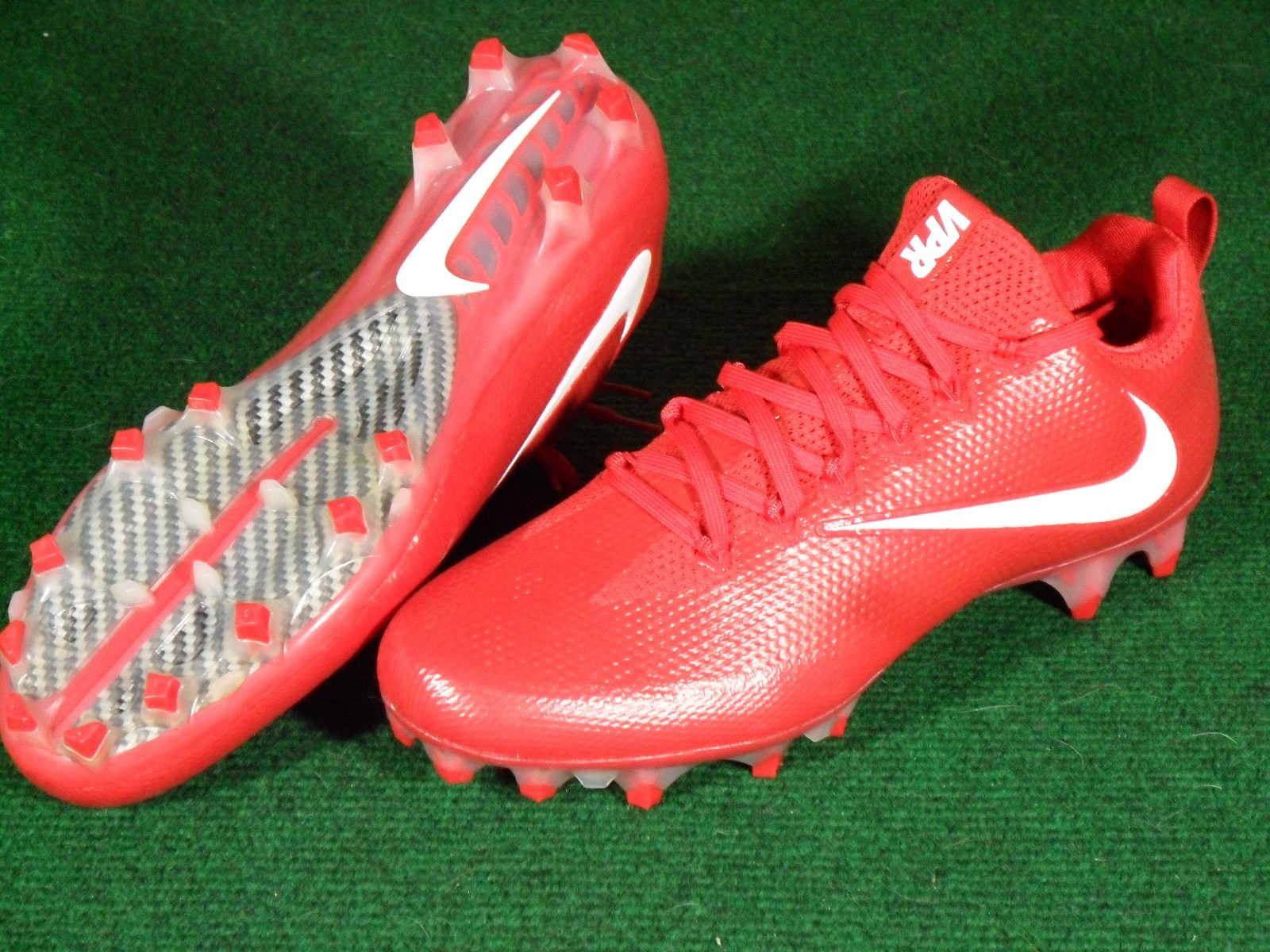 all red nike cleats