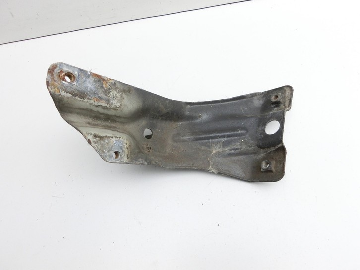 VW Golf 5K 6 VI Variant 08-12 5T Halter Träger Führung Aufnahme für Kotflügel Links VW Golf 5K 6 VI Variant 08-12... Vorschau 3