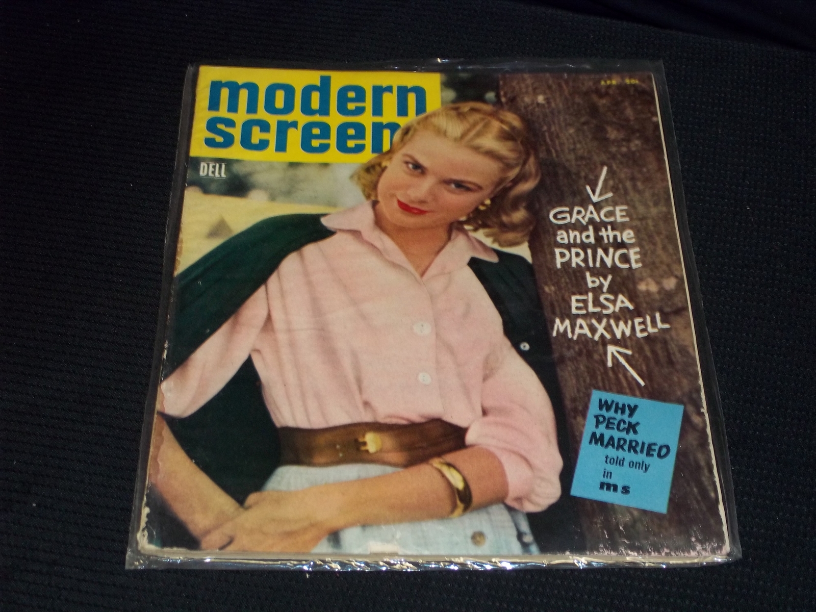1956 APRIL MODERN SCREEN MAGAZINE - GRACE KELLY FRONT COVER