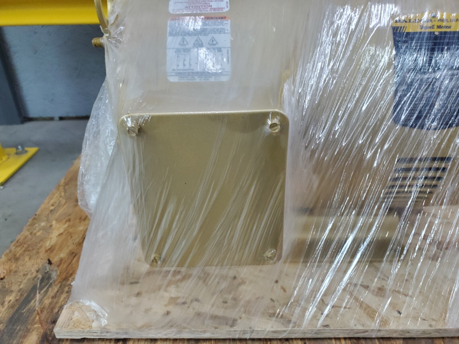 Baldor Electric Motor 10 HP,  230/460V, 1770 RPM, 215T, (Compare to EM3313T)