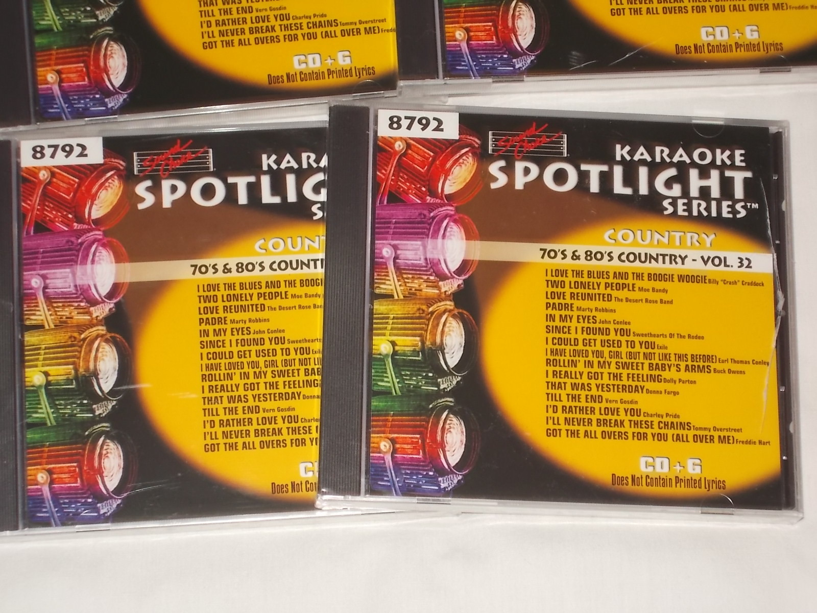 Sound Choice Karaoke Spotlight 8792 Vol. 32 Country
