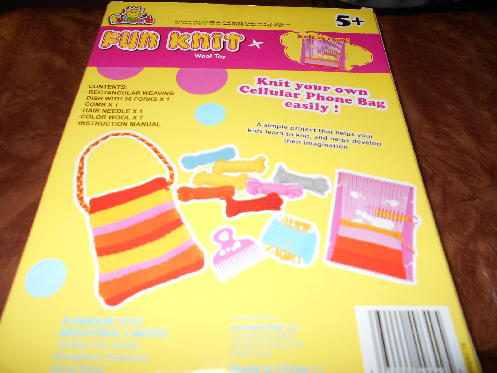 Fun Knit Wool Toy Knit your own cell phone kit with weaving loom NIP