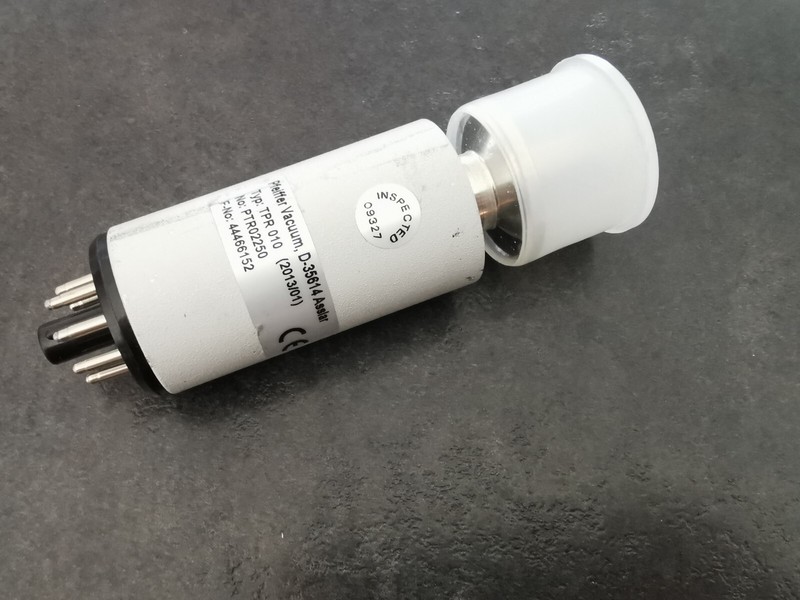 Pfeiffer Balzers Tpr 010 Ptr02250 Pirani Gauge