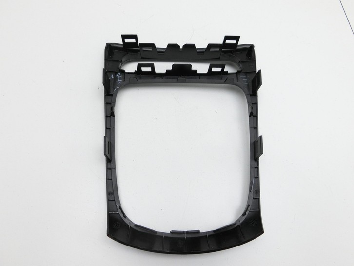 Opel Astra K 19-21 Blende Einbaurahmen Opel Astra K 19-21 26.01.2021 gebraucht Vorschau 4