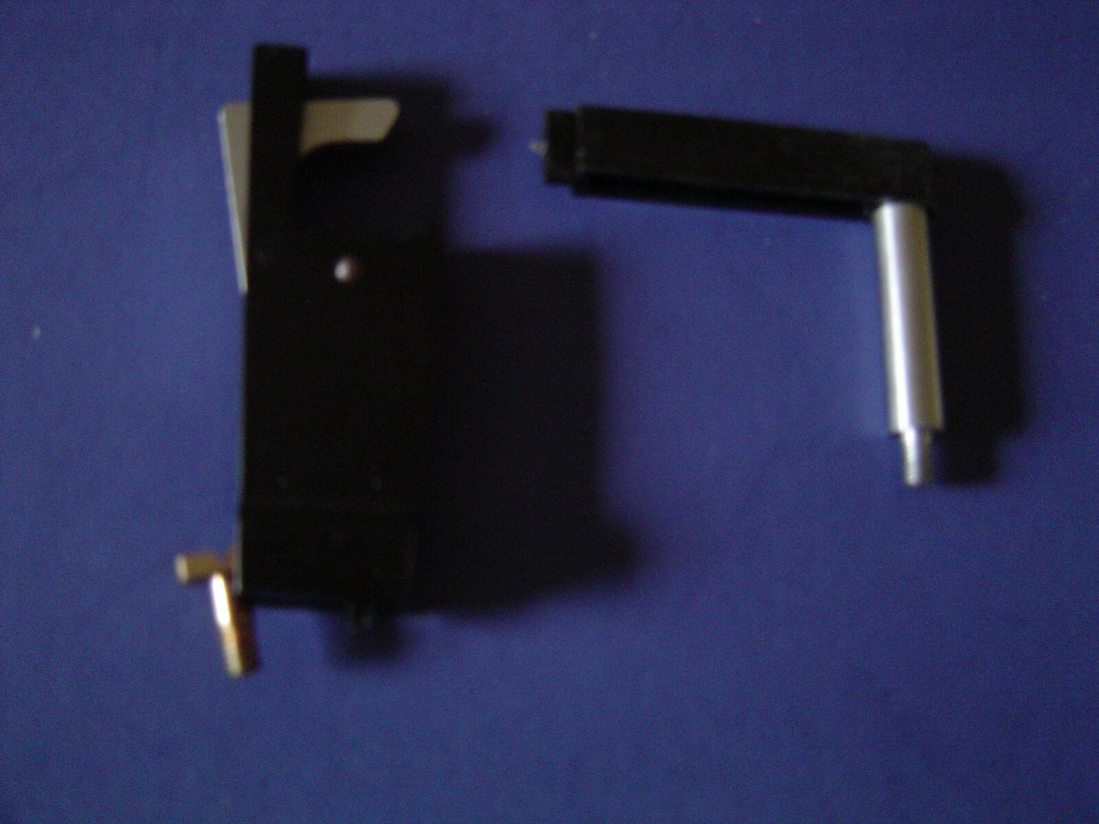 Dual 1219 Stereo Turntable Parting Out Tone Arm Rest and Lock