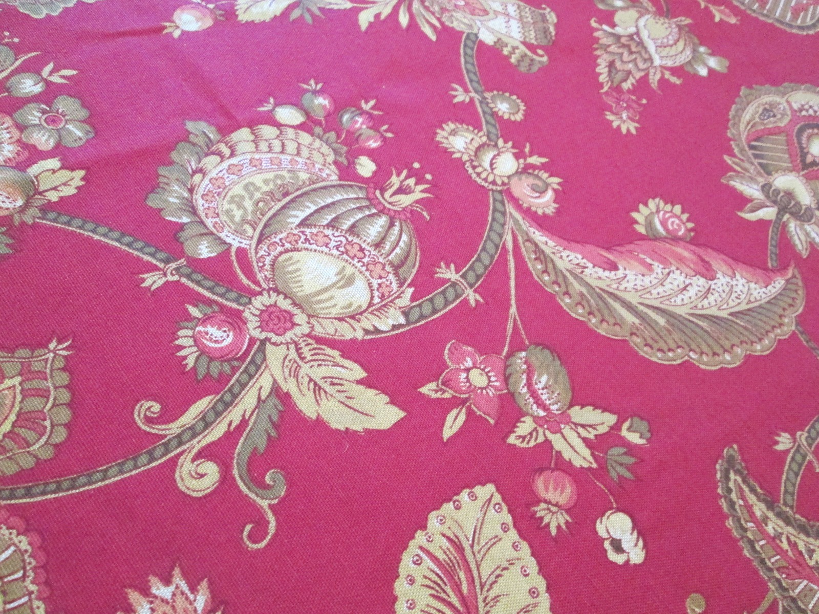 RICHLOOM DRAPERY PILLOW CURTAIN FABRIC LARGE PAISLEY BARN RED TANS 54
