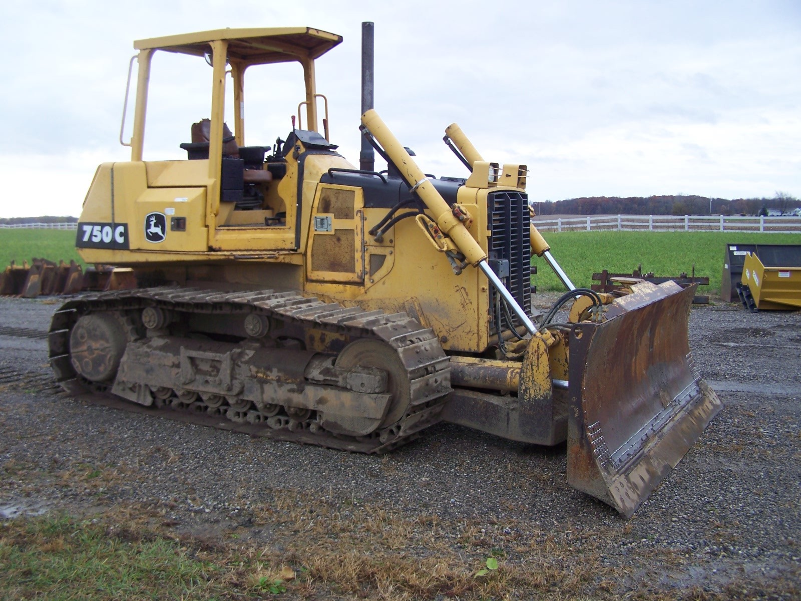 1996 John Deere 750C Dozer