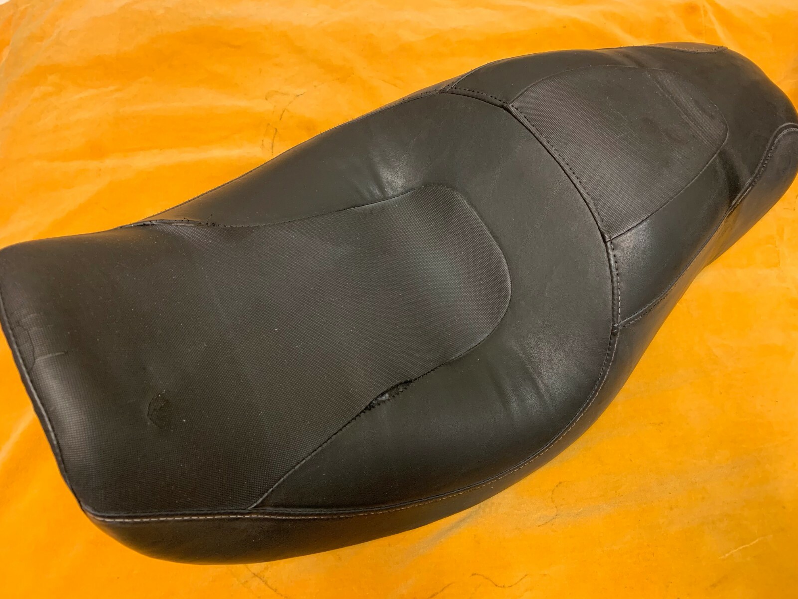 harley davidson dyna seat
