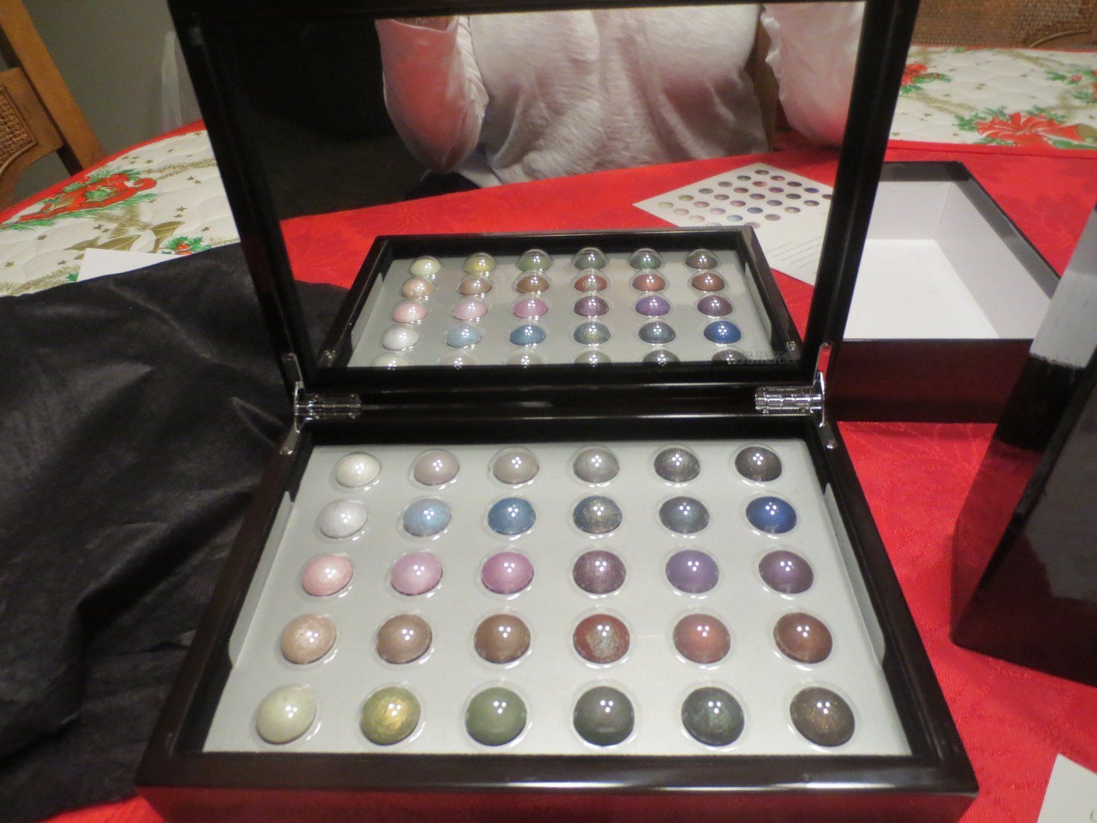 Productos de sombra de ojos en polvo prensado Laura Mercier