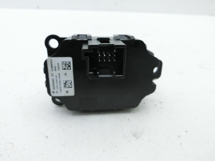 BMW F11 530d 10-13 Schalter Anschalter Start Stop BMW F11 530d 10-13 19.11.2010 3930203 9229563 3930203-02 gebraucht Vorschau 3